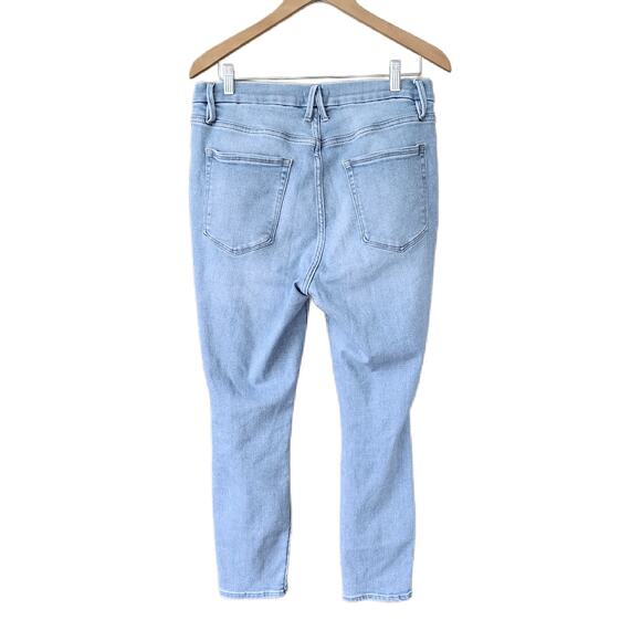 Good American Good Legs Distressed  Crop Jeans Size 15 Light Wash - Picture 4 of 10